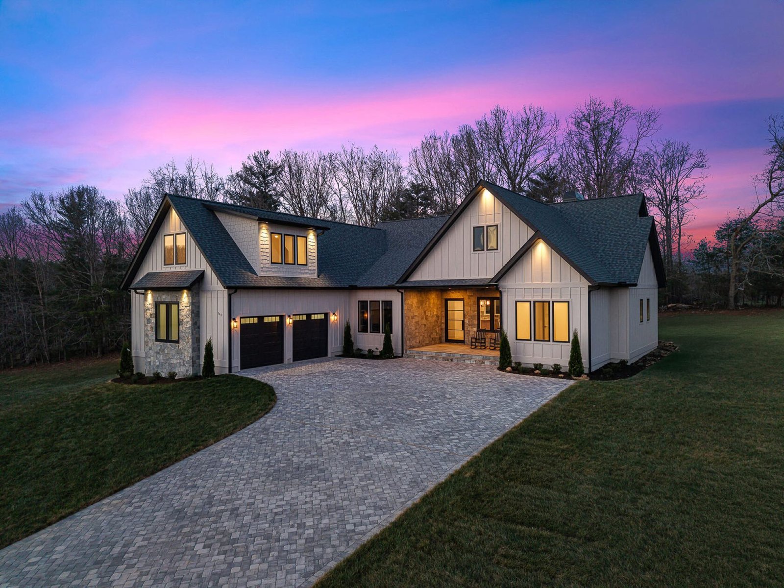 How to Choose a Real Estate Photographer in Asheville