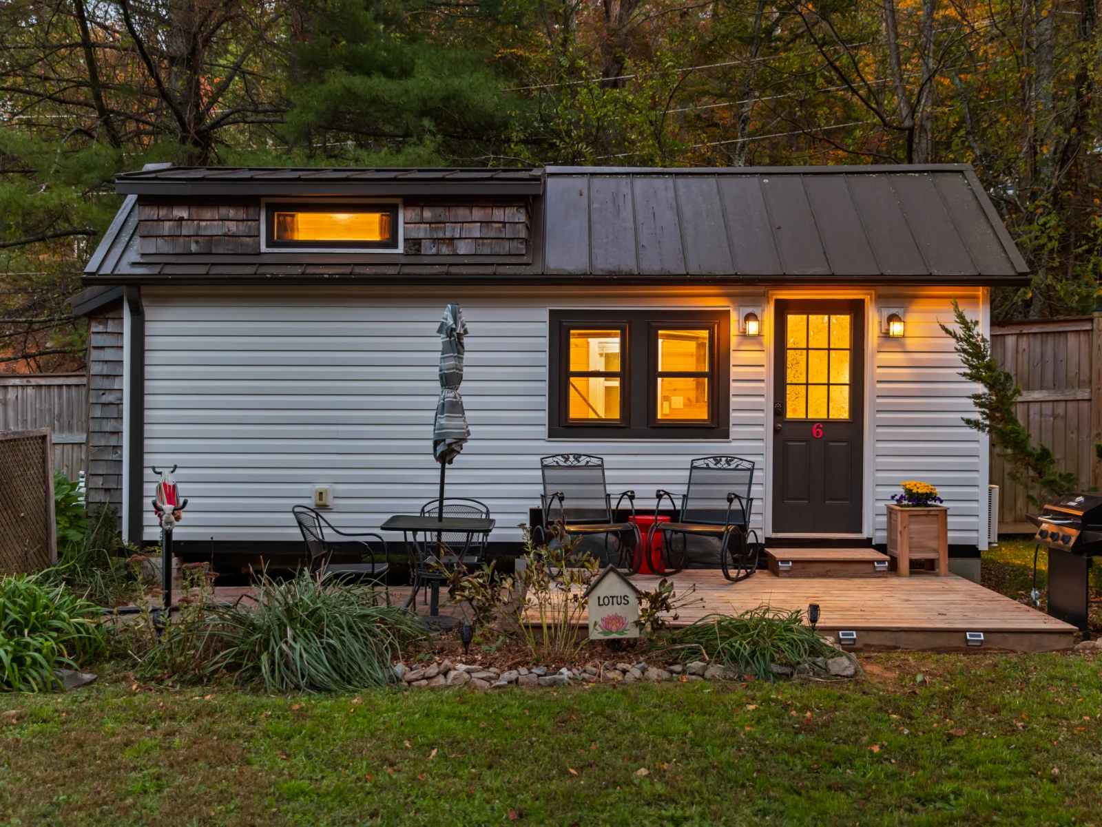 10 Sylvany Wy, Fairview, NC 28730 real estate photography