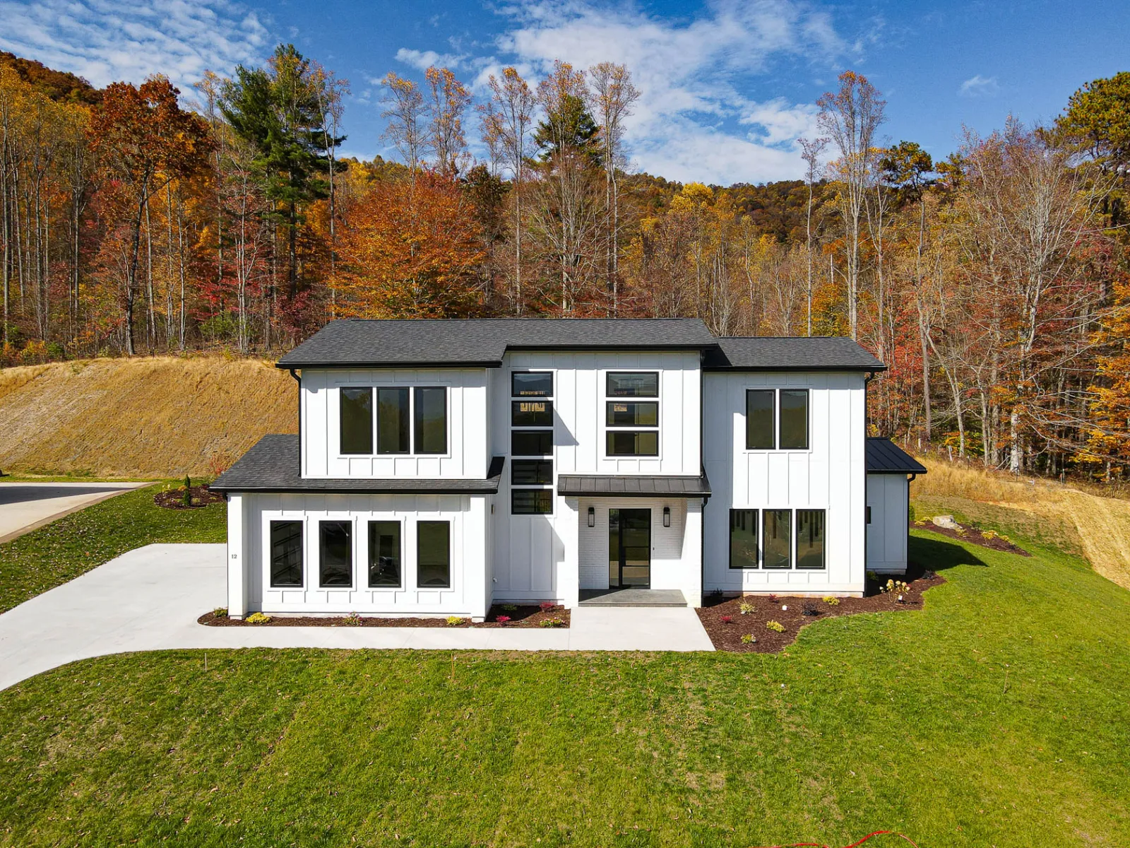12 Slate Dr, Candler, NC 28715 real estate photography