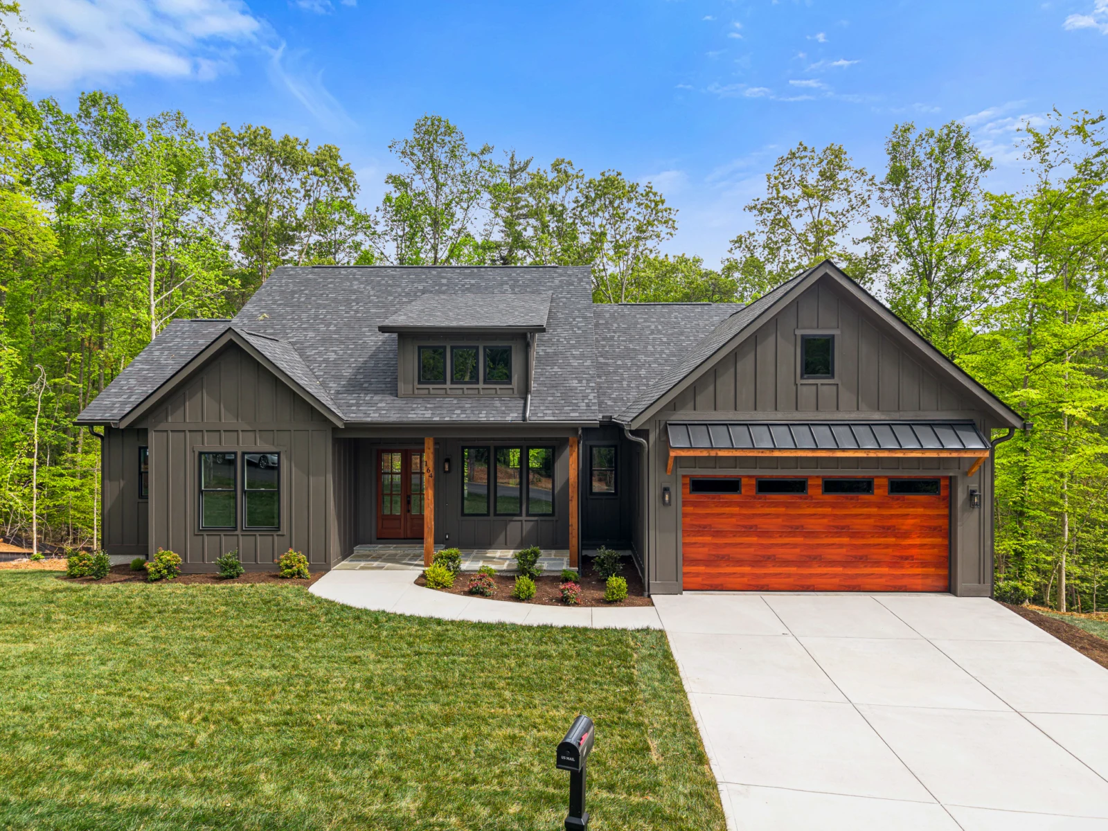 164 Reserve Way, Hendersonville, NC 28792 real estate photography