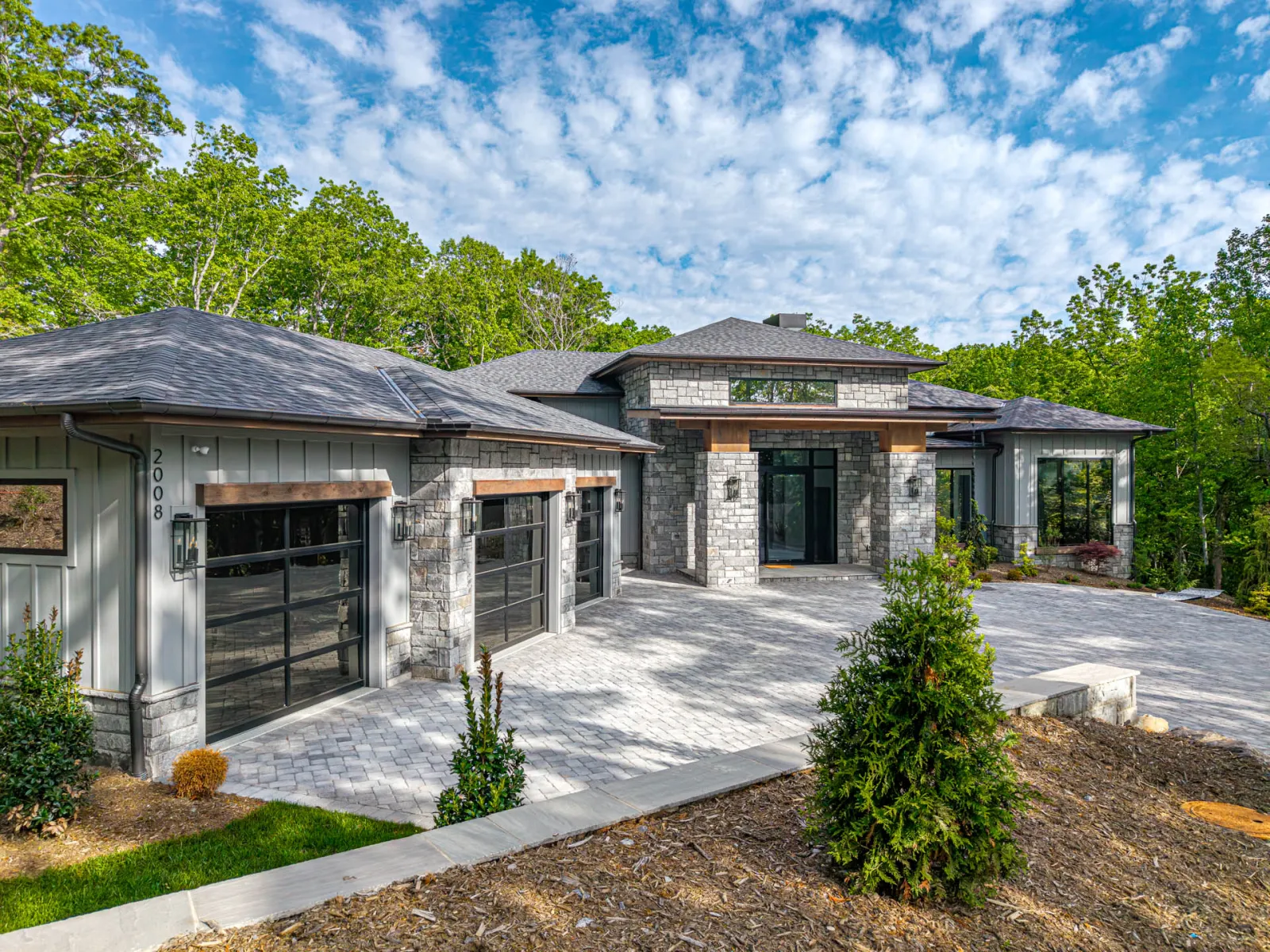 2008 Song Breeze Trl, Arden, NC 28704 real estate photography