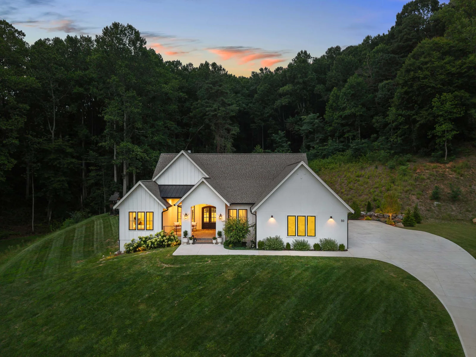30 Bridgeway Dr, Candler, NC 28715 real estate photography