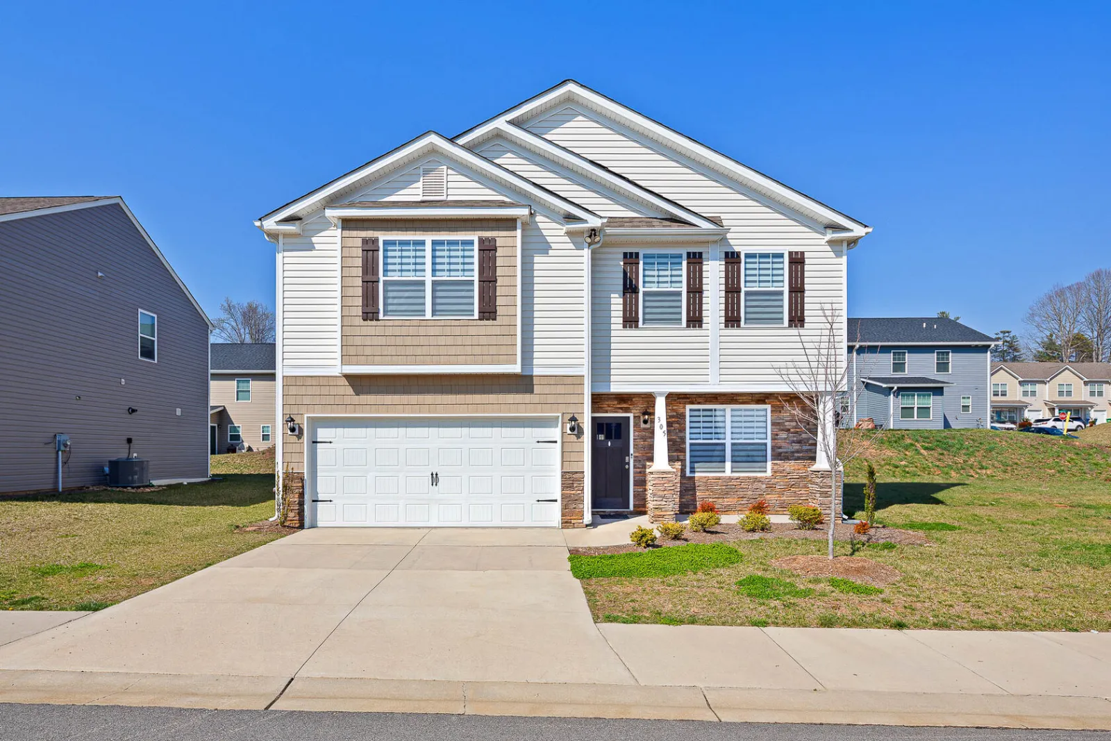 305 Woodnettle ln, Arden, NC 28704 real estate photography