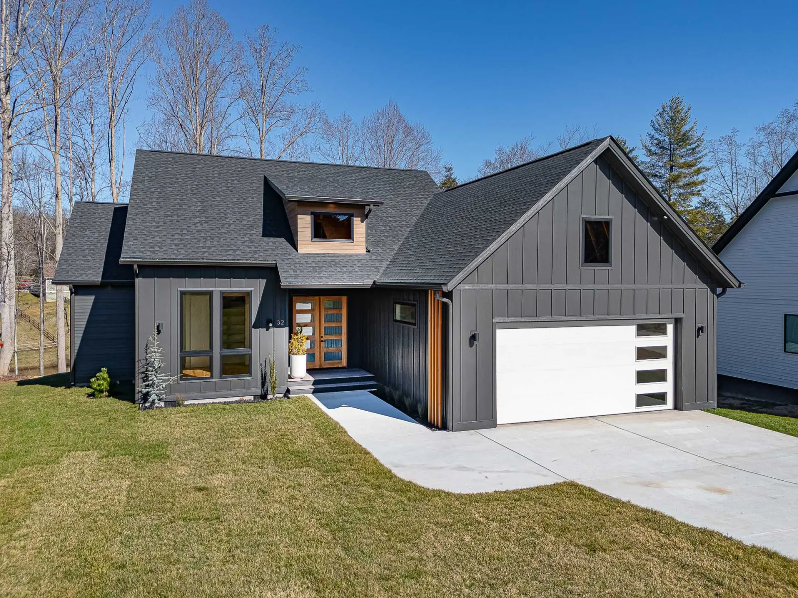 32 Copper Mill Ct, Candler, NC 28715 real estate photography