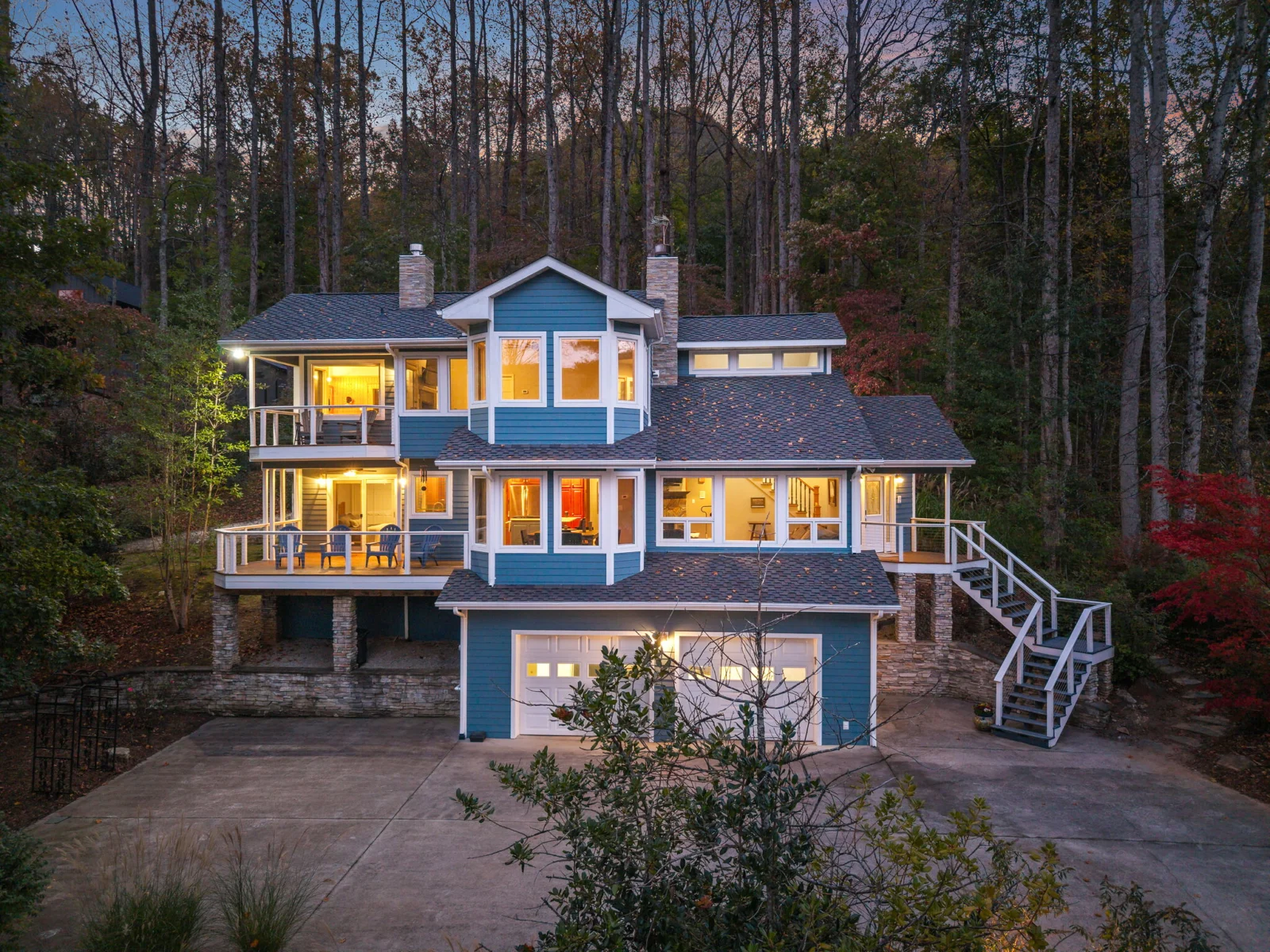 525 Blue Ridge Drive N, Marion, NC 28752 real estate photography